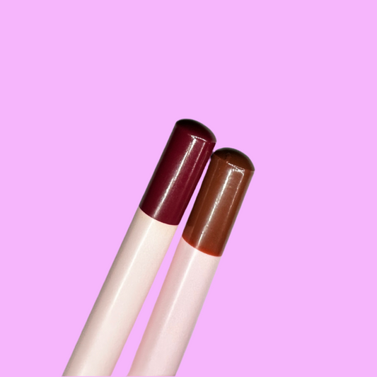 LIP LINER